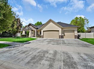 4225 N Linwood Way, Meridian, ID 83646