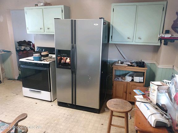 4th image of 23 Franklin St