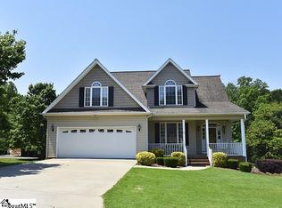 1 Cunningham Point Ct, Greer, SC 29651