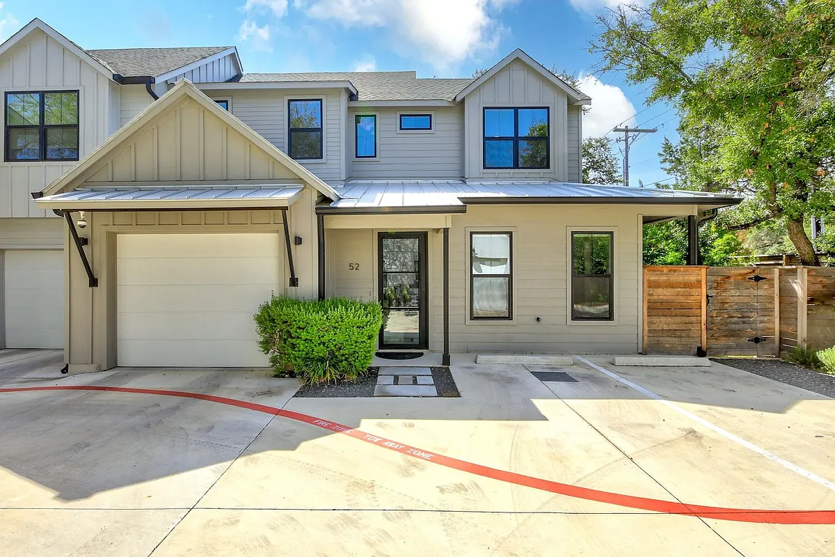Building Photo - 4804 Duval Rd #52