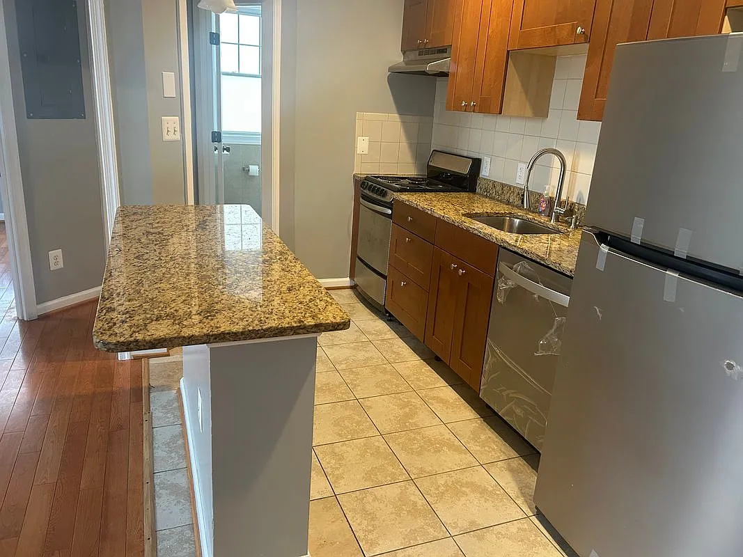 1 bed, 1.0 bath, 625 sqft, $2,000 — Photo 3