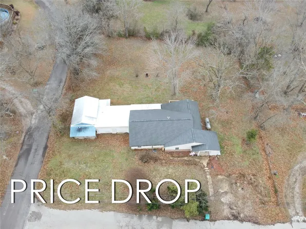 582 Barton St, Bourbon, MO 65441