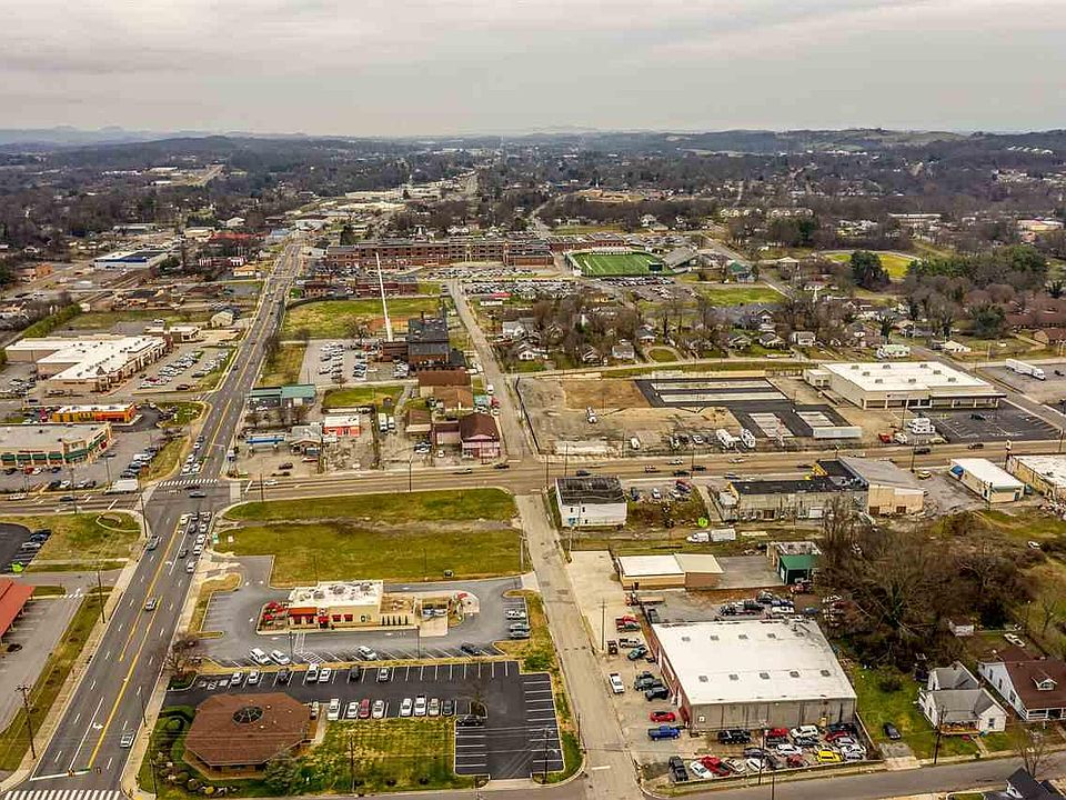 102 E Morris Blvd, Morristown, TN 37813 Zillow