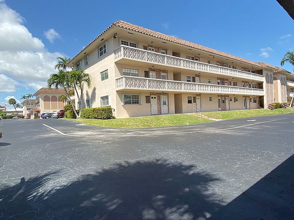 1st floor southeast corner 