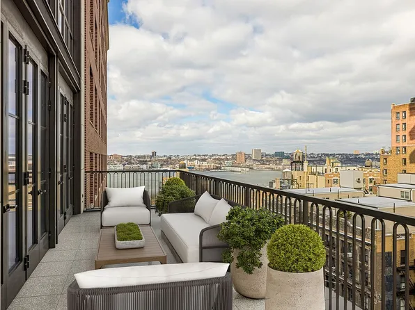 250 W 96th St Unit 17A, New York, NY 10025