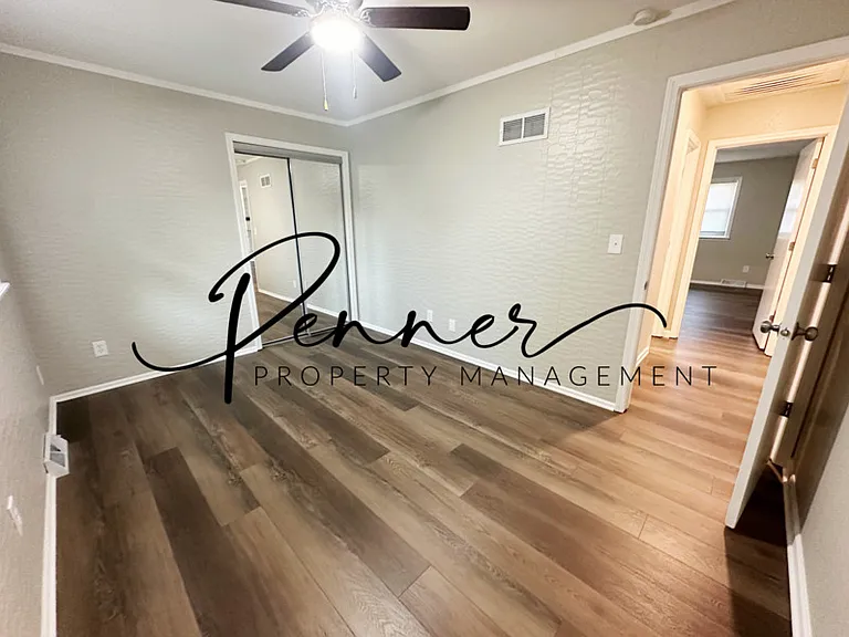 1715 E T C Lea Rd — Photo 5