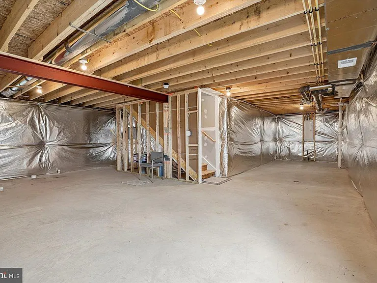 6415 Farrier Way — Photo 30