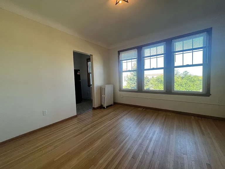 170 Summit Ave — Photo 14