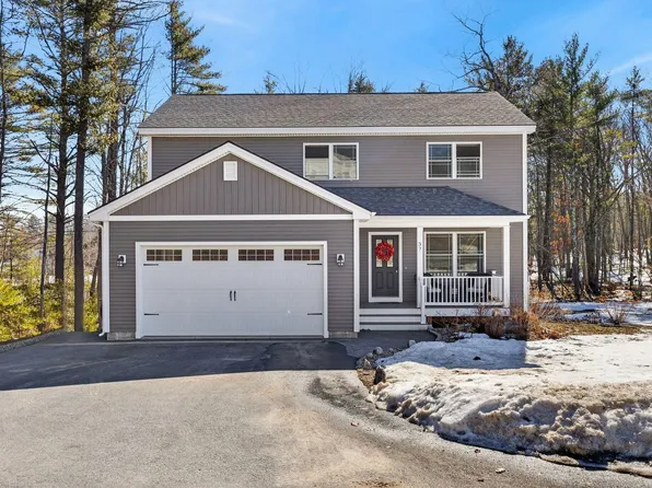 37 Kapok Street, Old Orchard Beach, ME 04064