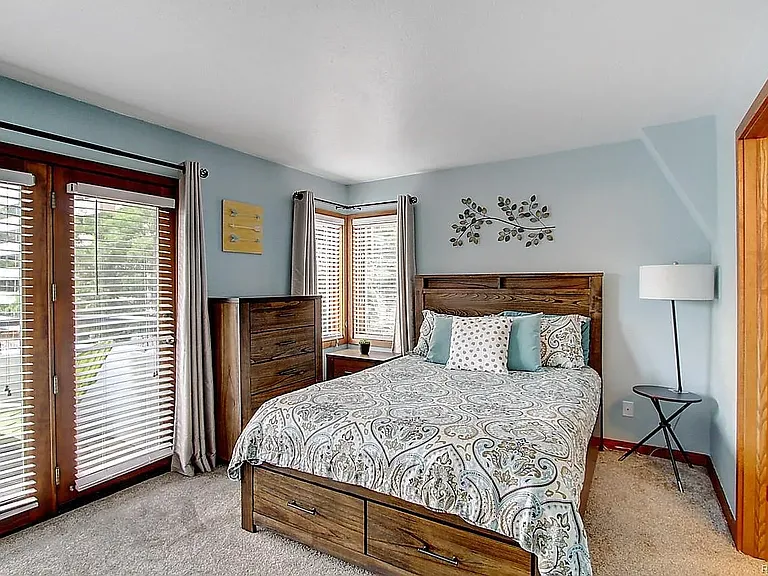 704 N Pearl St #209F — Photo 12