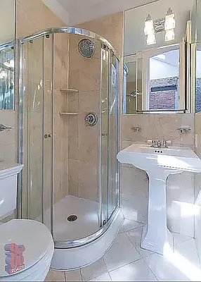 Rented by REAL New York | media 8