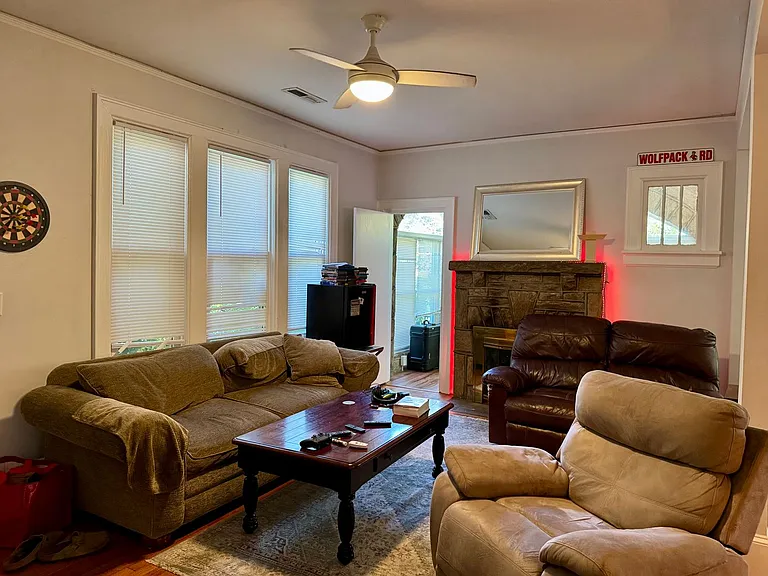 905 W Peace St. — Photo 7