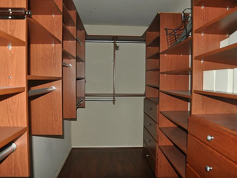 20906 Springport Ct — Photo 14