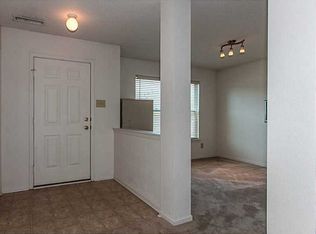 8132 S Evening Dr, Pendleton, IN 46064