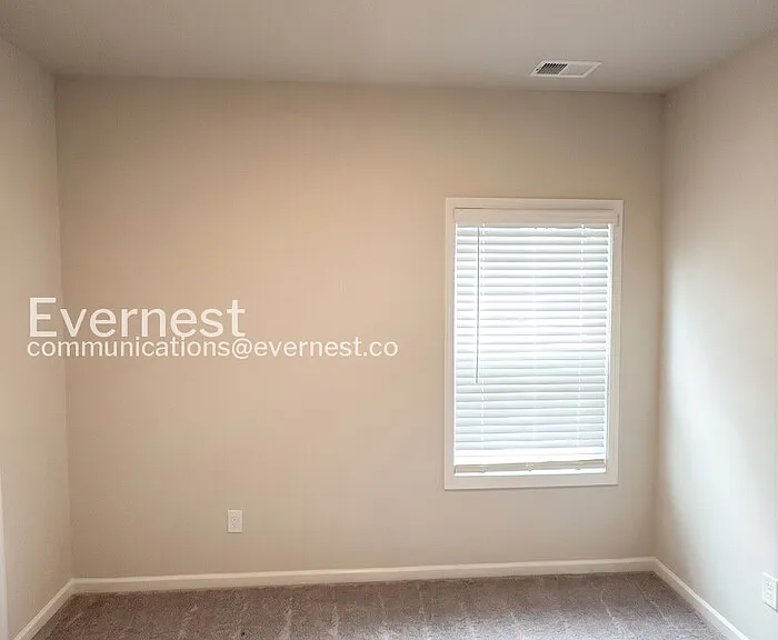 104 Culver St — Photo 13