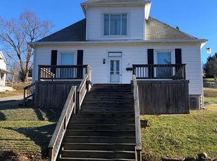 72 Crawford Ave, Cameron, WV 26033