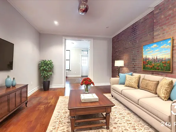 212 East 25th Street image 1 of 3