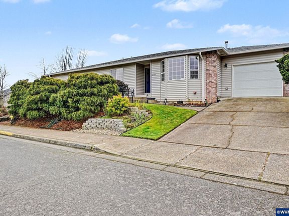 4th image of 2794 Vintage Ave SE