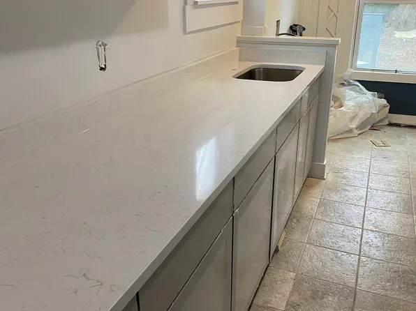 174 Appleton Ave Floor 1, Pittsfield, MA 01201