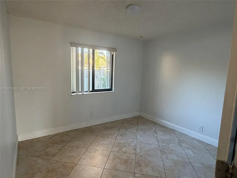 3655 NW 111th Ter — Photo 10