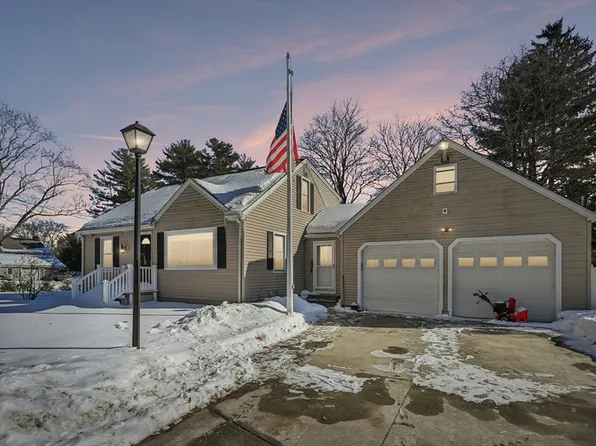 263 Mansfield Rd, North Attleboro, MA 02760
