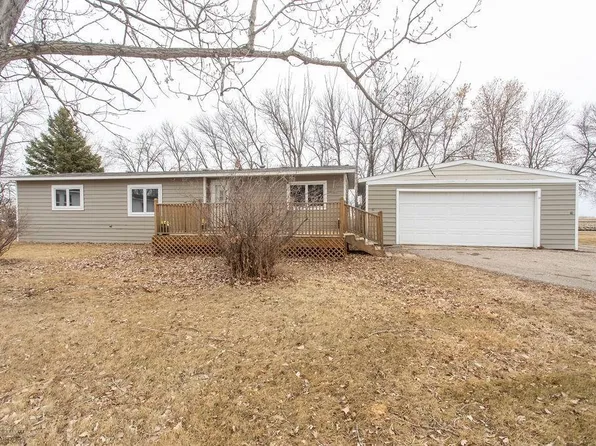 421 3rd Ave, Mapleton, ND 58059