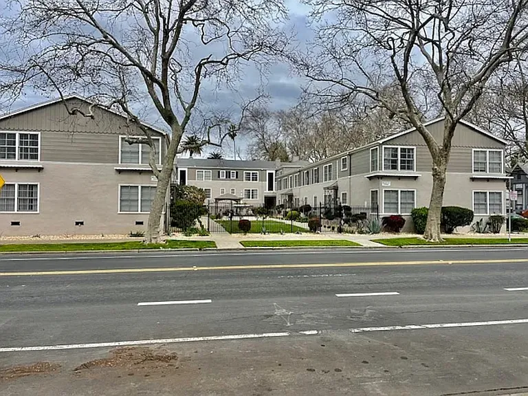 2227 N St #C — Photo 14