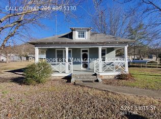 5261 Evitt St, Ringgold, GA 30736
