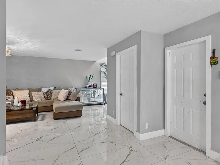 6544 Adriatic Way — Photo 8