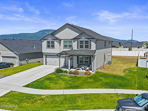 2nd image of 12867 N Farley Way