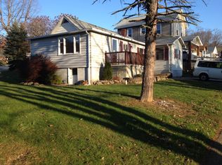 405 S 7th St, Youngwood, PA 15697