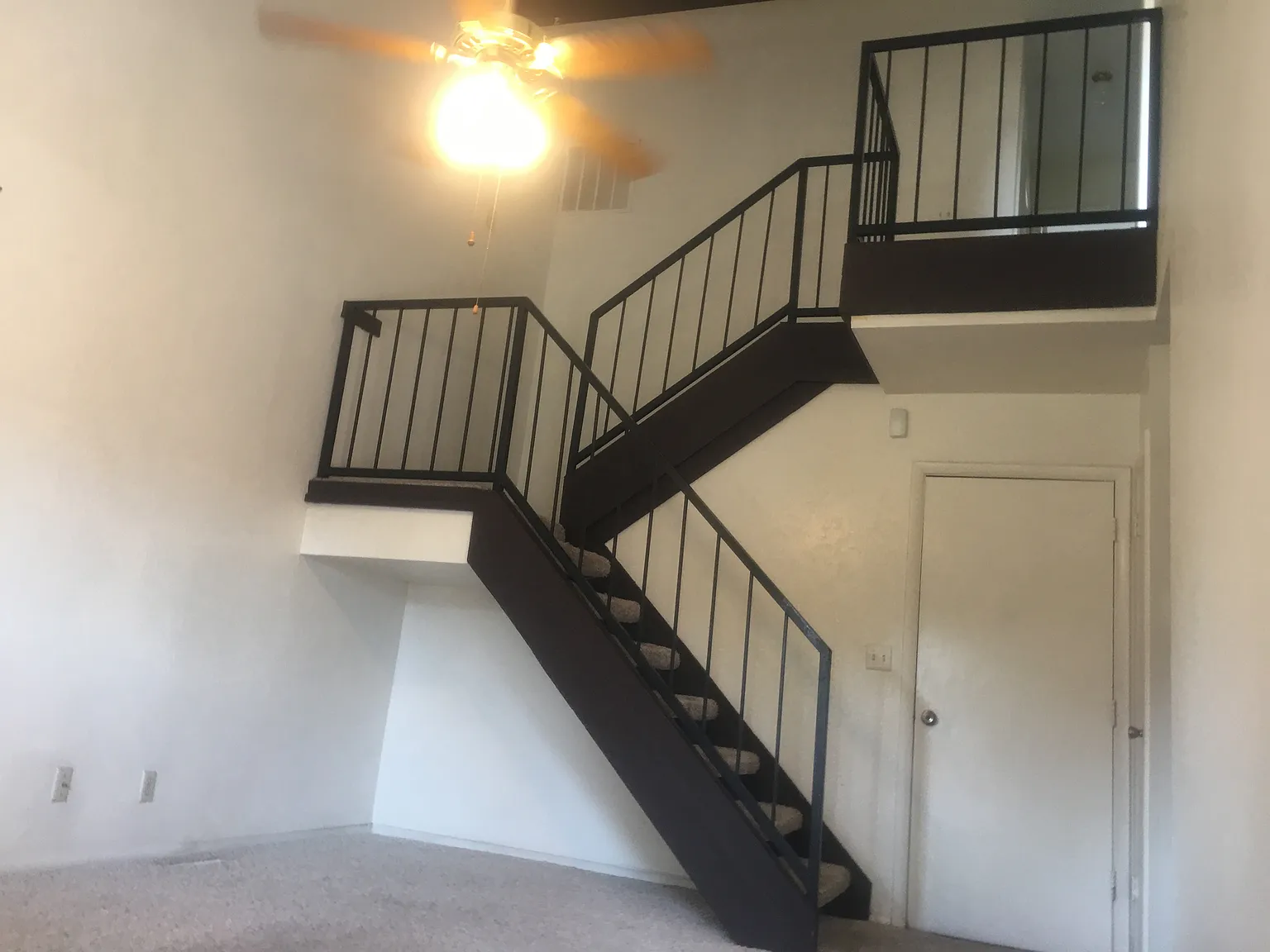 6161 S Zunis Ave — Photo 2