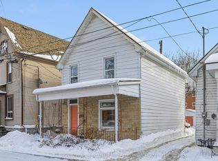 12 Hamilton St, Kingston, ON K7K 1N9