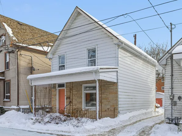12 Hamilton St, Kingston, ON K7K 1N9