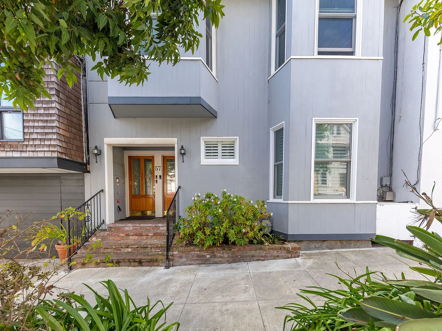 1 bed, 811 sqft, $5,300 — Photo 1