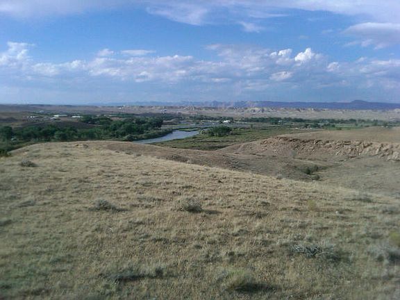 2nd image of 1121 Desert Road