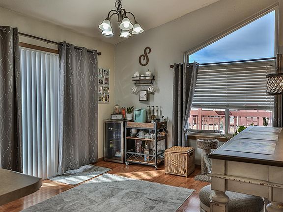5th image of 6810 Meadow Rose Ln