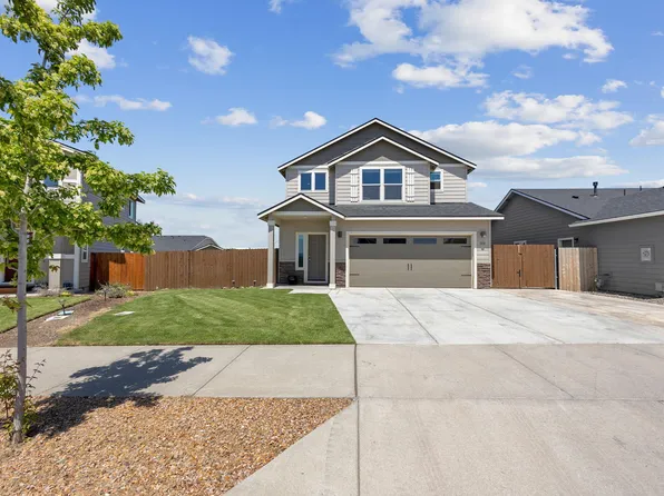 308 NE Clearview Ct, Madras, OR 97741