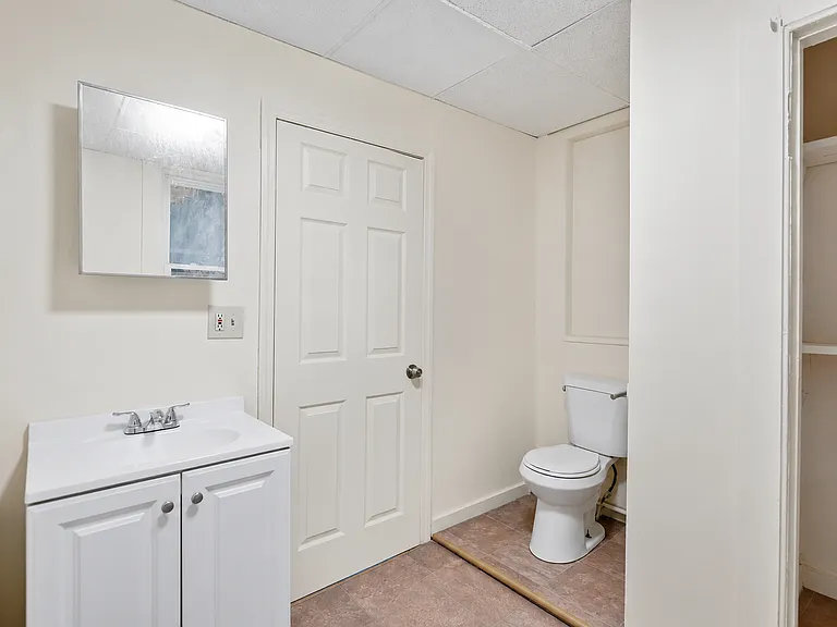 604 4th St #2 — Photo 5