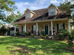 11 Don Waterman Rd, Carriere, MS 39426