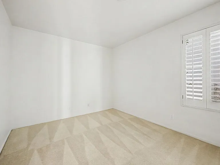 3159 Bel Air Dr — Photo 16