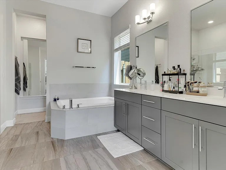 5820 Harper Park Dr #3 — Photo 11