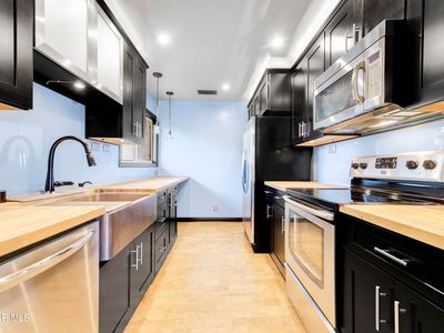 4720 Park Granada Unit 212, Calabasas, CA, 91302