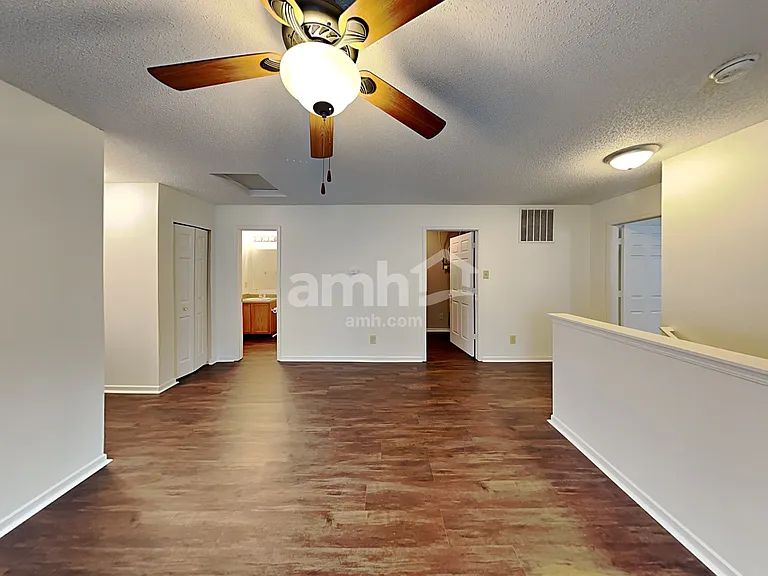 2322 Bristol Dr — Photo 12