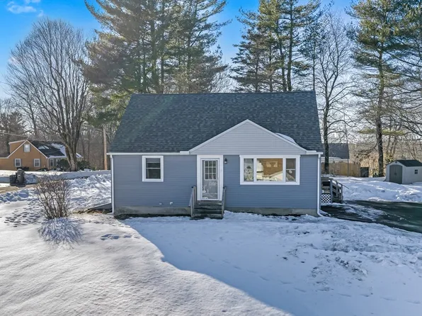 8 Sunset Dr, Leicester, MA 01524