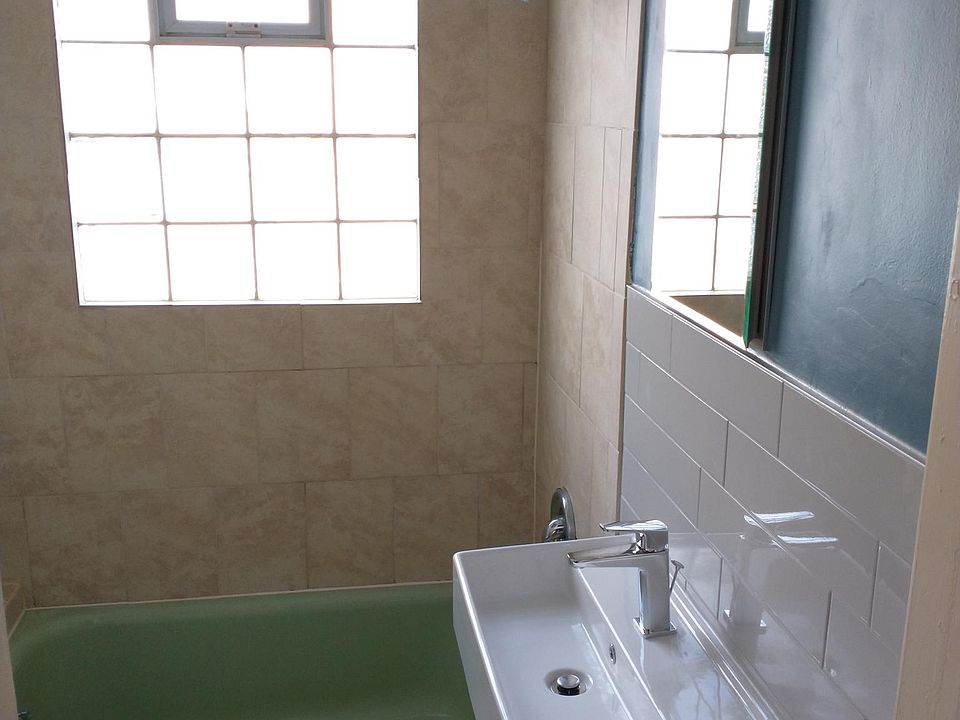 Bathroom looking N