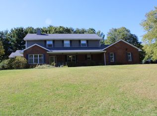 100 Eagle Watch Rd, Muscatine, IA 52761