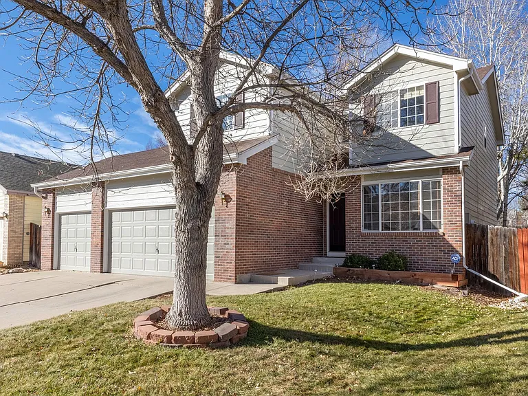 2771 Calkins Pl — Photo 1