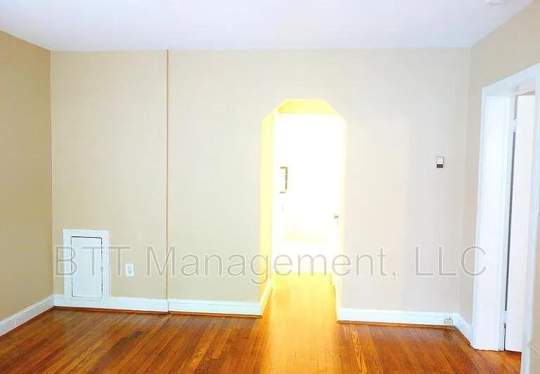 8409 Greenwood Ave #1 — Photo 4