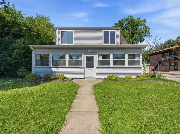 10730 S Ridgeland Ave, Worth, IL 60482